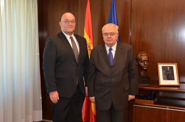 Visita del secretario general del Tribunal Constitucional de Chile